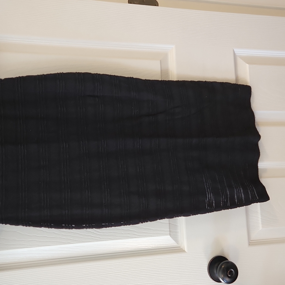 BLACK SWEATER DRESS - Picture 2 of 4